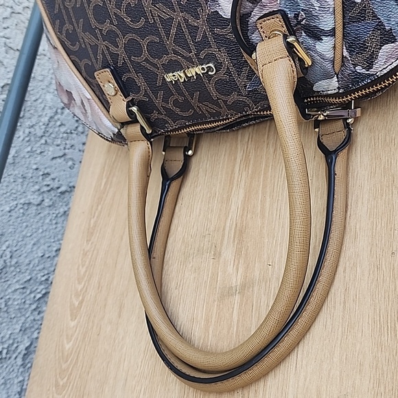 Calvin Klein Hudson Signature Satchel Handbag - Picture 9 of 15